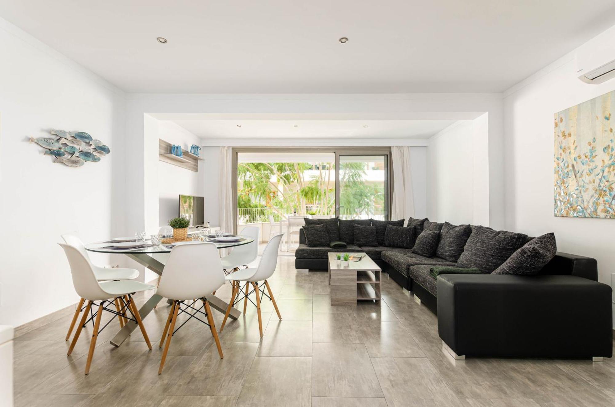 Yourhouse Cortana Apartment